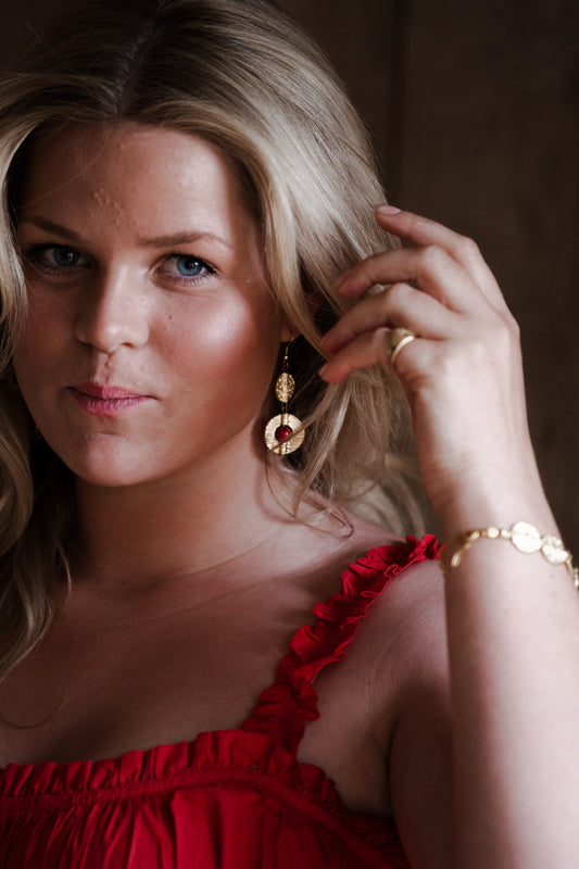 Cosima Earrings in Red Coral