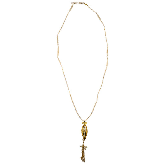 Lilia Necklace in Freshwater Pearl